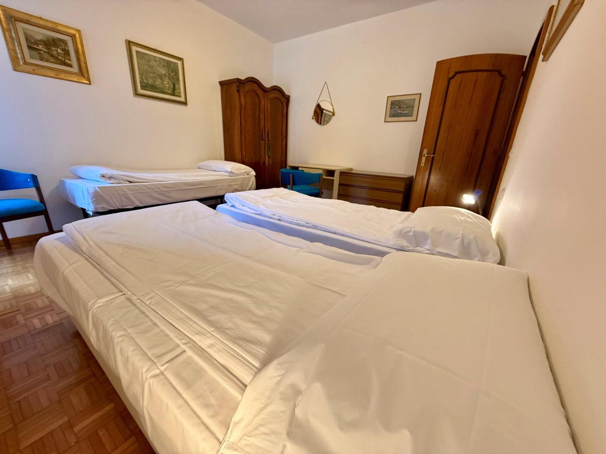 Casa Vittoria Apartment Torbole Sul Garda Bilik gambar