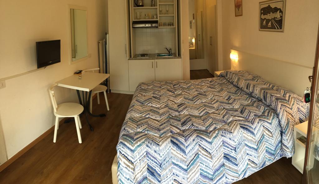 Casa Vittoria Apartment Torbole Sul Garda Luaran gambar