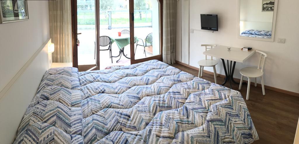 Casa Vittoria Apartment Torbole Sul Garda Luaran gambar