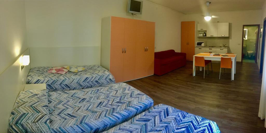 Casa Vittoria Apartment Torbole Sul Garda Luaran gambar