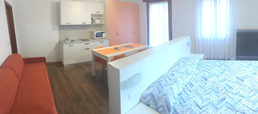 Casa Vittoria Apartment Torbole Sul Garda Luaran gambar